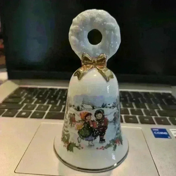 Avon Other - Avon Christmas Bell Vintage 1986  5" High Boy and Girl Ice Skating